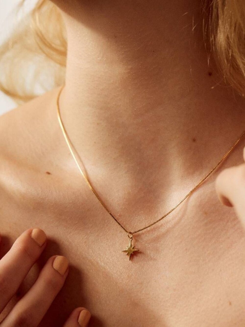 Burst Charm Necklace - Gold